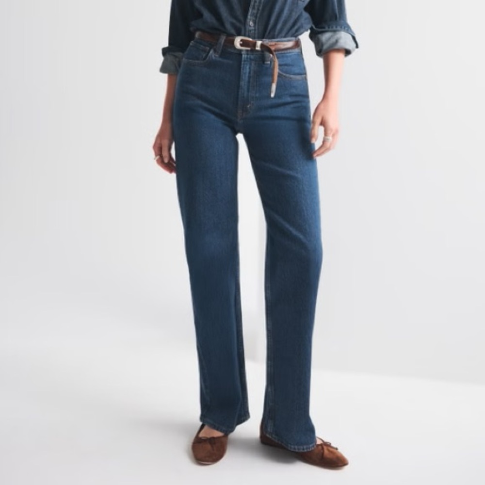 Abercrombie and fitch curve love High Rise 90s Relaxed Jean size 24 regular‎